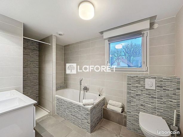 https://img.leboncoin.fr/api/v1/lbcpb1/images/a8/a2/80/a8a280a923150e3f07797b0b9c8ac374387ff4cd.jpg?rule=ad-image