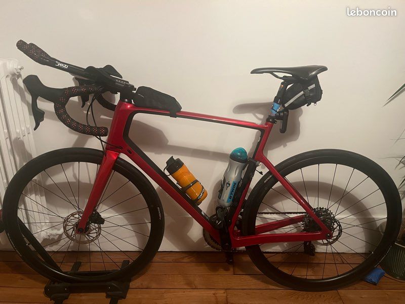 Van Rysel EDR CF SRAM rival AXS amélioré Vélos