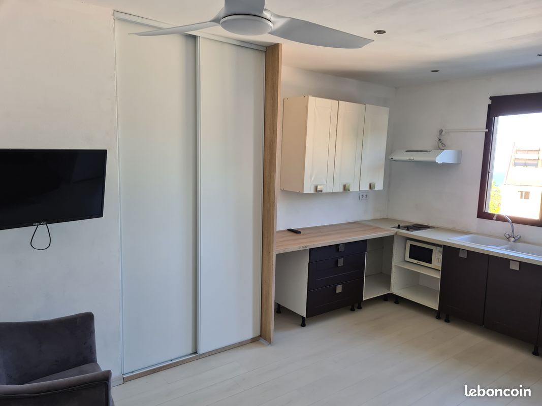 Appartement 1 pièce 18 m² · à Le Tampon · 18 m² · 570 €/mois