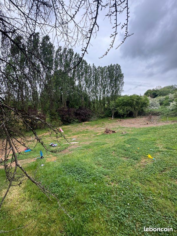 Terrain constructible Gentrange · à Thionville · 395 000 €