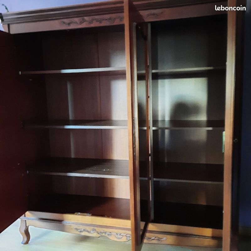 Armoire en bois de merisier (image 3)