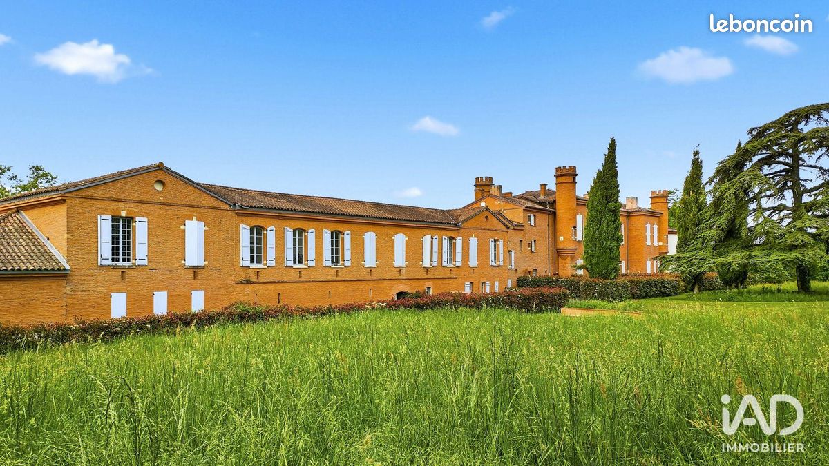 Appartement 3 pièces 109 m² · à Villeneuve-lès-Bouloc · 109 m² · 200 000 €