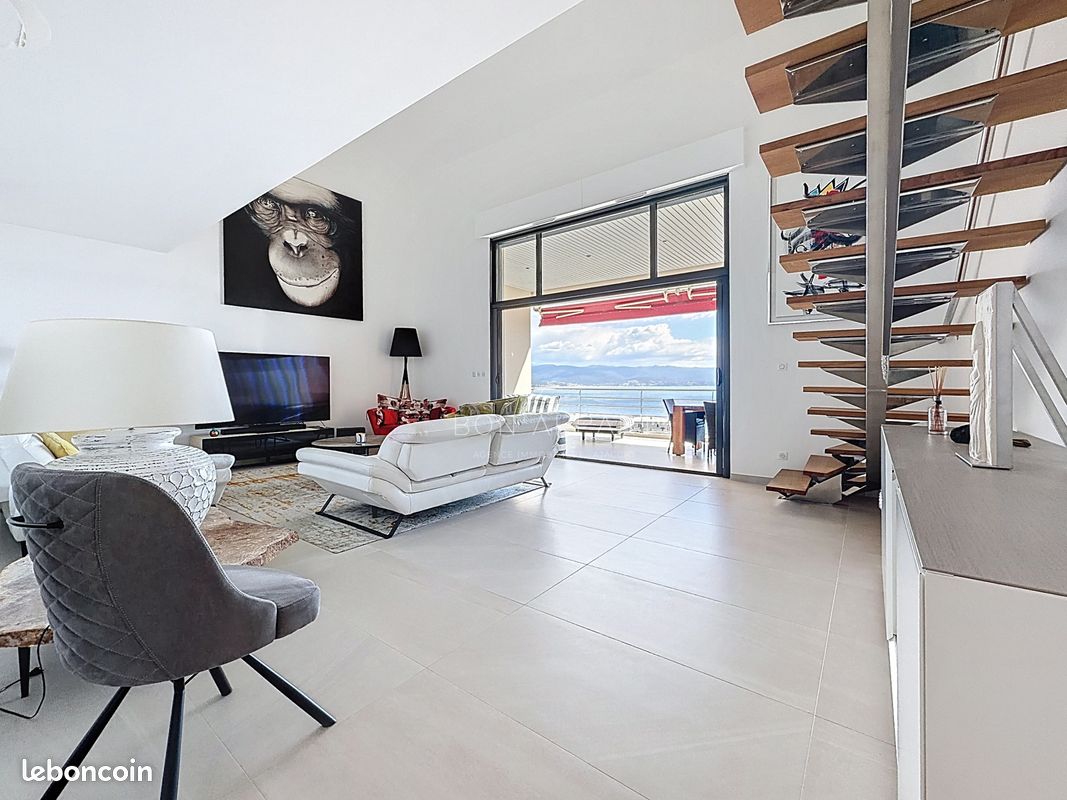 Appartement 4 pièces 147 m² · à Ajaccio · 147 m² · 1 560 000 €