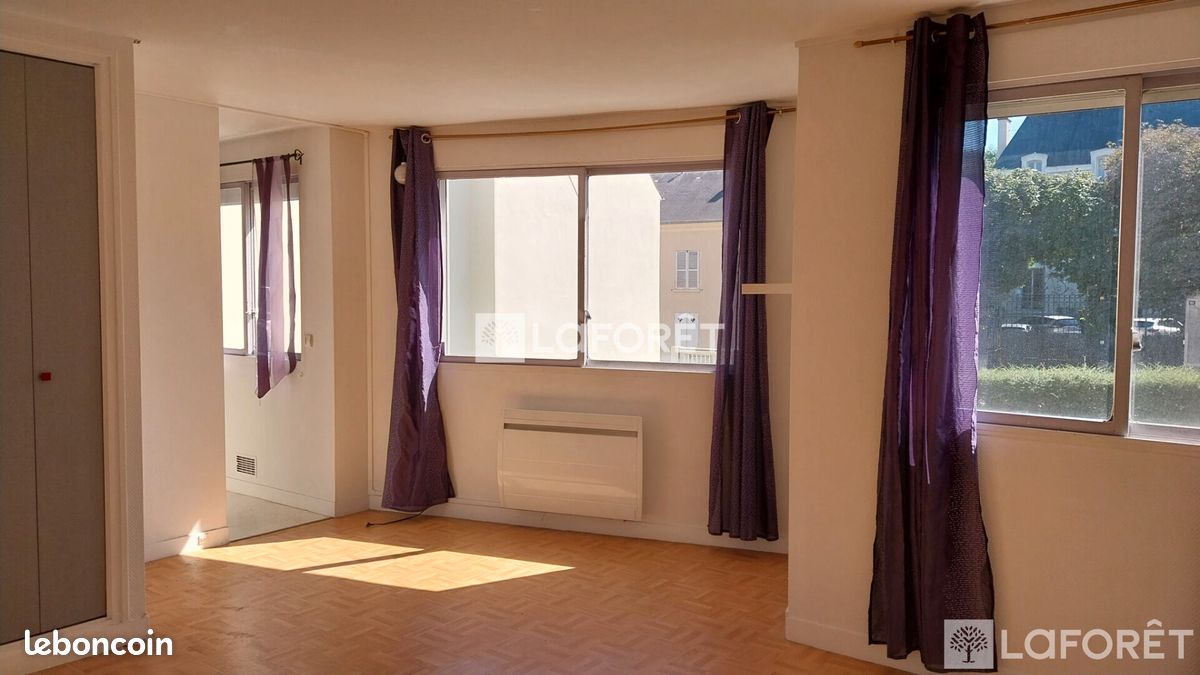 Appartement 1 pièce 29 m² · à Orsay · 29 m² · 691 €