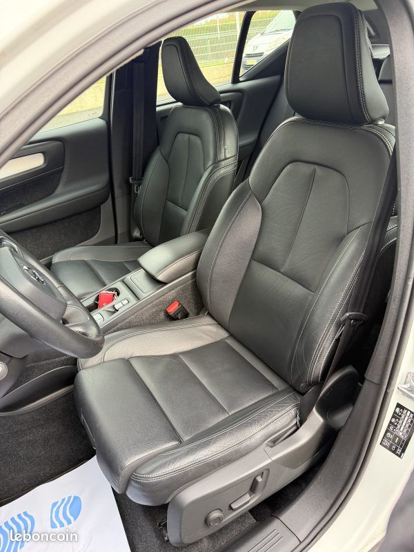 Volvo xc40 - 2.0 d4 -190 ch - awd momentum geartronic - garantie 3 mois (image 7)