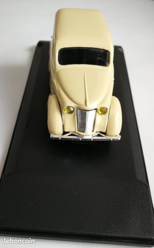 NOREV HACHETTE 1/43 - Renault Juvaquatre 1938 EUR 14,76 - FR