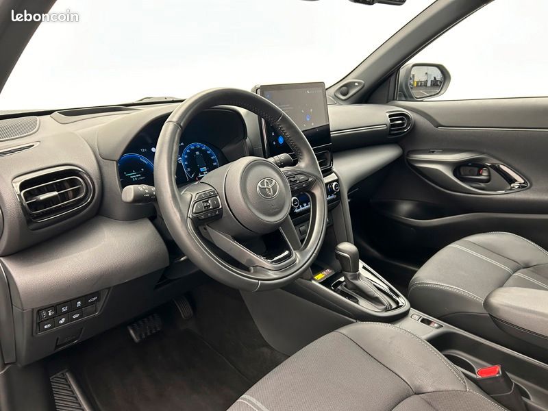 Toyota Yaris Cross Hybride 130h Première (image 23)