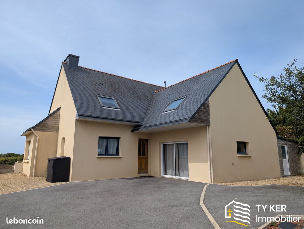Maison 8 pièces 157 m² · à Plourin · 157 m² · 286 000 €