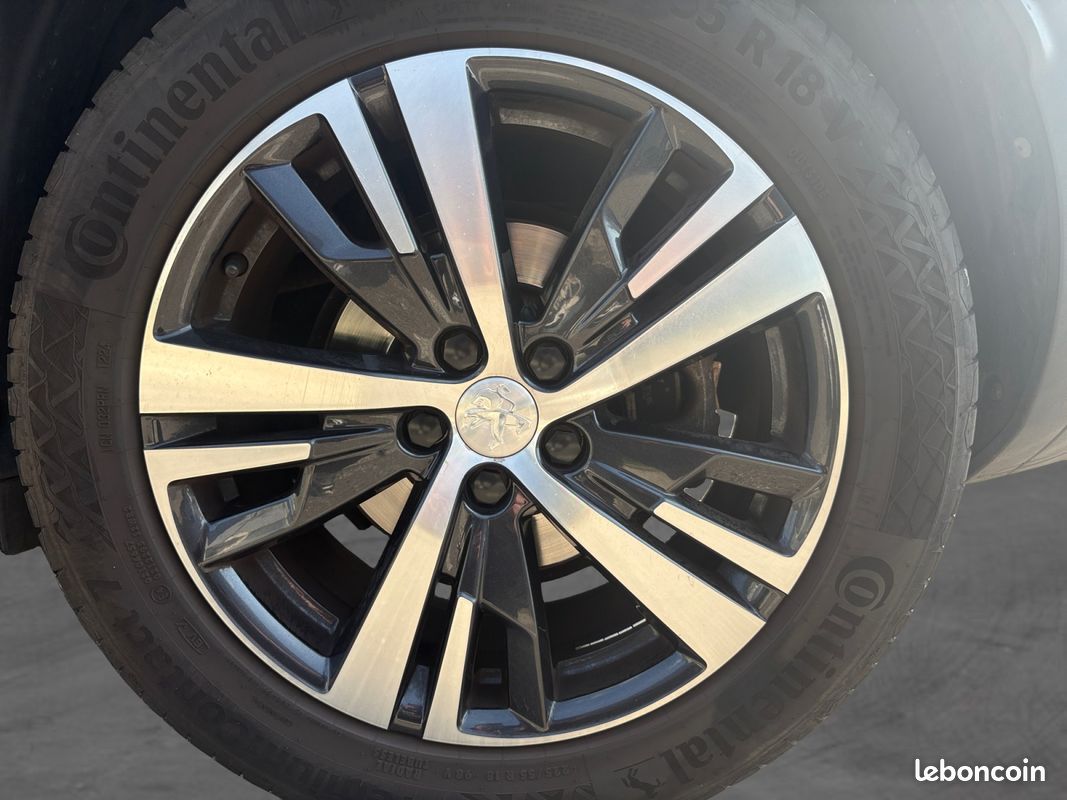 PEUGEOT 3008 II SUV 1.5 BLUE HDI 130 ALLURE- 131Ch - Garantie 12 mois (image 18)
