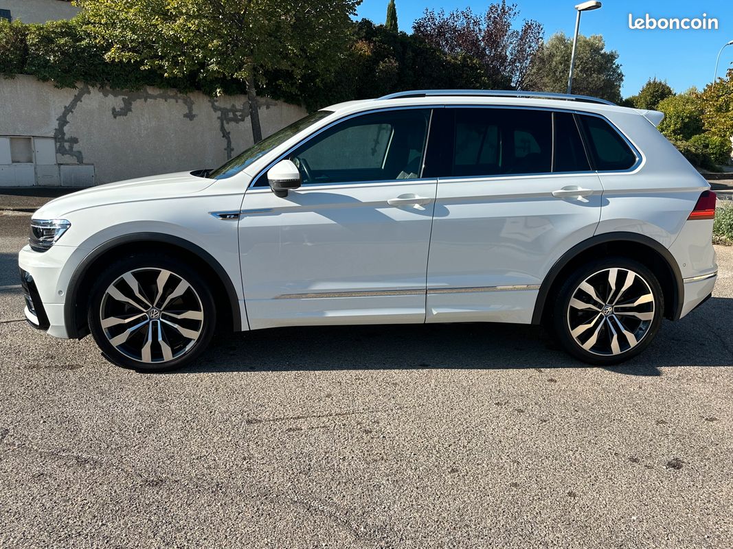 Volkwagen TIGUAN R-LINE DSG TDI - Voitures