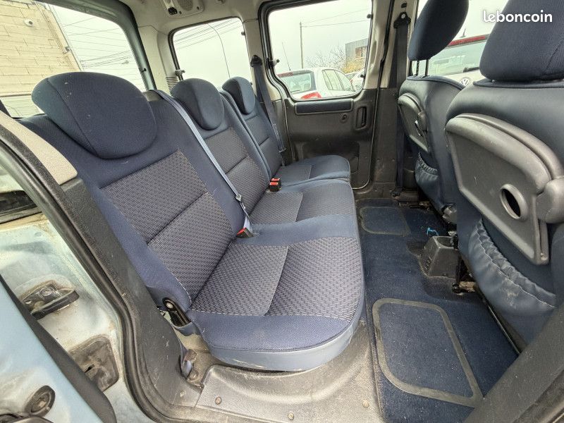 Citroen BERLINGO 1.6 HDI92 MULTISPACE PACK (image 15)