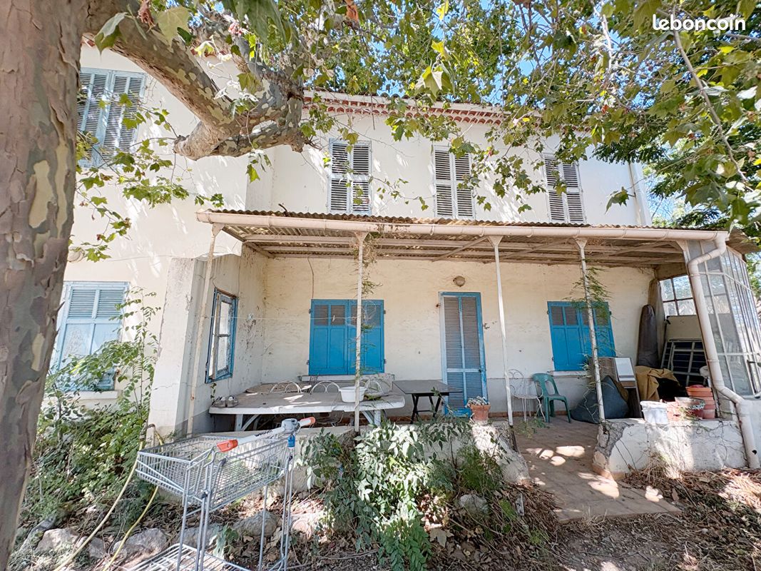 Maison 6 pièces 126 m² · à Hyères · 126 m² · 388 300 €