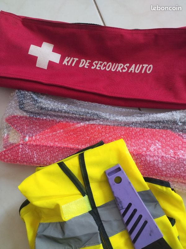 Kit de secours auto (image 2)