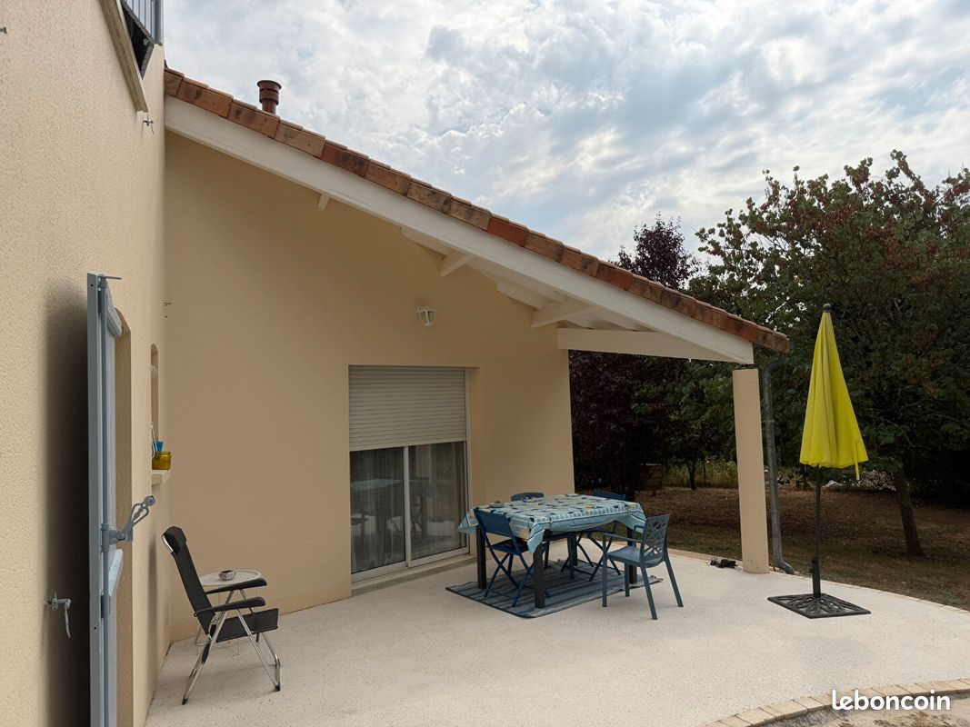 Maison 6 pièces 139 m² · à Fontaine-le-Comte · 139 m² · 339 000 €