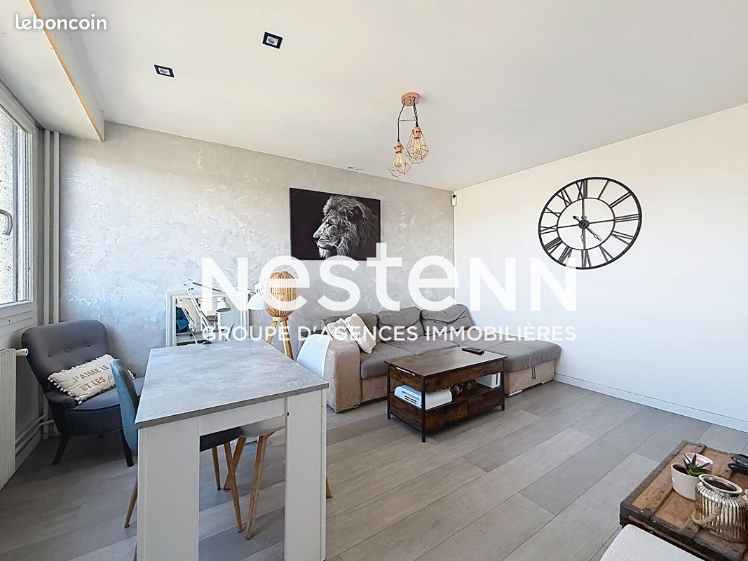 Appartement 2 pièces 60 m² · à Bron · 60 m² · 910 €/mois