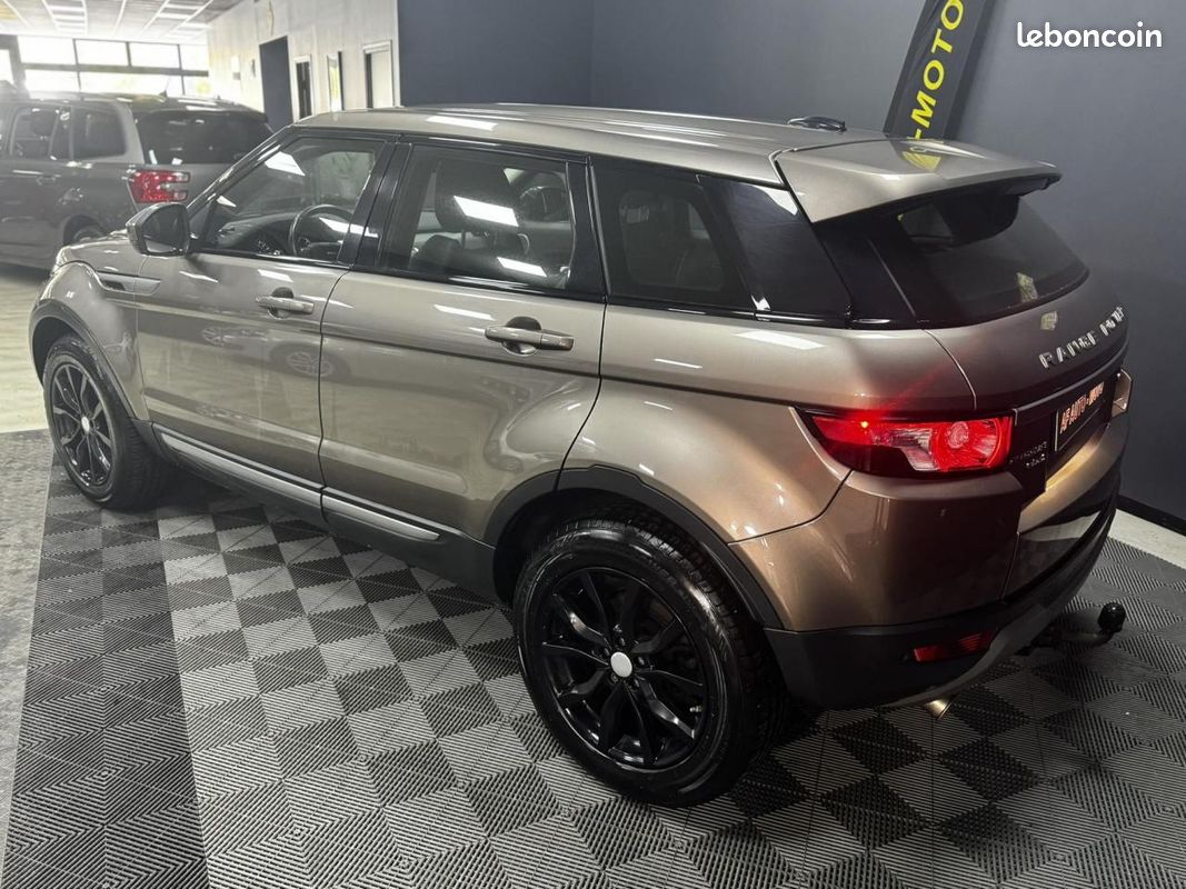 LAND ROVER RANGE ROVER EVOQUE 2.2 eD4 4x2 Dynamic PHASE 1 (image 3)
