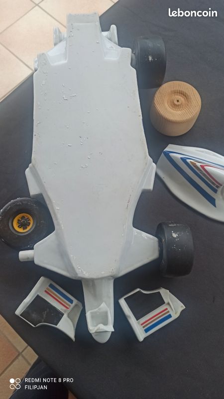 Voiture Formule 1 GM en faience pour bricoleur (image 7)