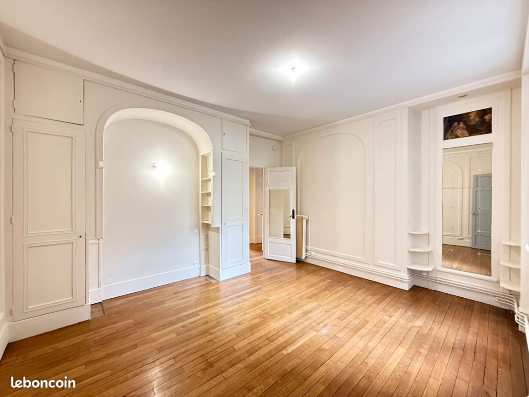 Appartement 4 pièces 103 m² · à Reims · 103 m² · 1 480 €