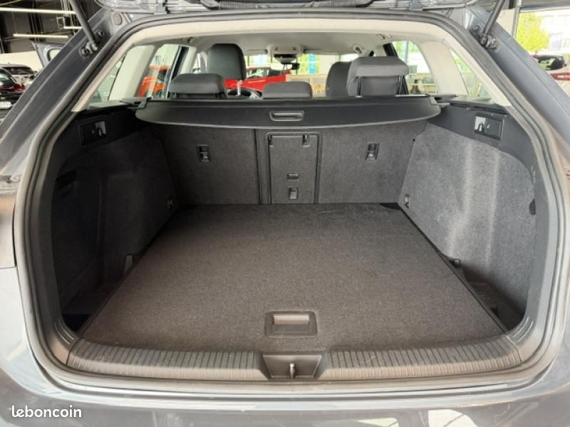 Volkswagen Golf SW 2.0 TDI SCR 116ch Life Plus DSG7 (image 30)