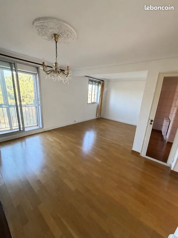 Appartement 2 pièces 56 m² · à Châteaurenard · 56 m² · 120 000 €