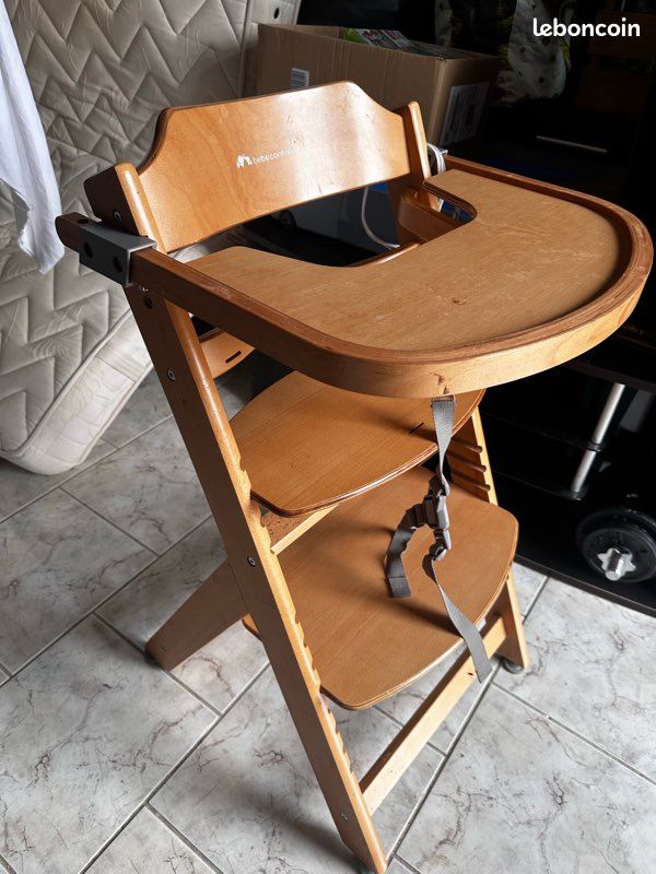 Chaise haute bébé confort (image 1)