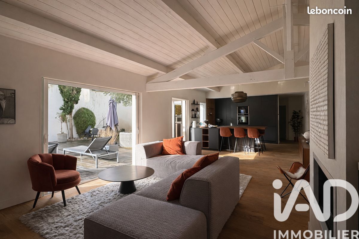 Maison 5 pièces 160 m² · à Puilboreau · 160 m² · 749 000 €