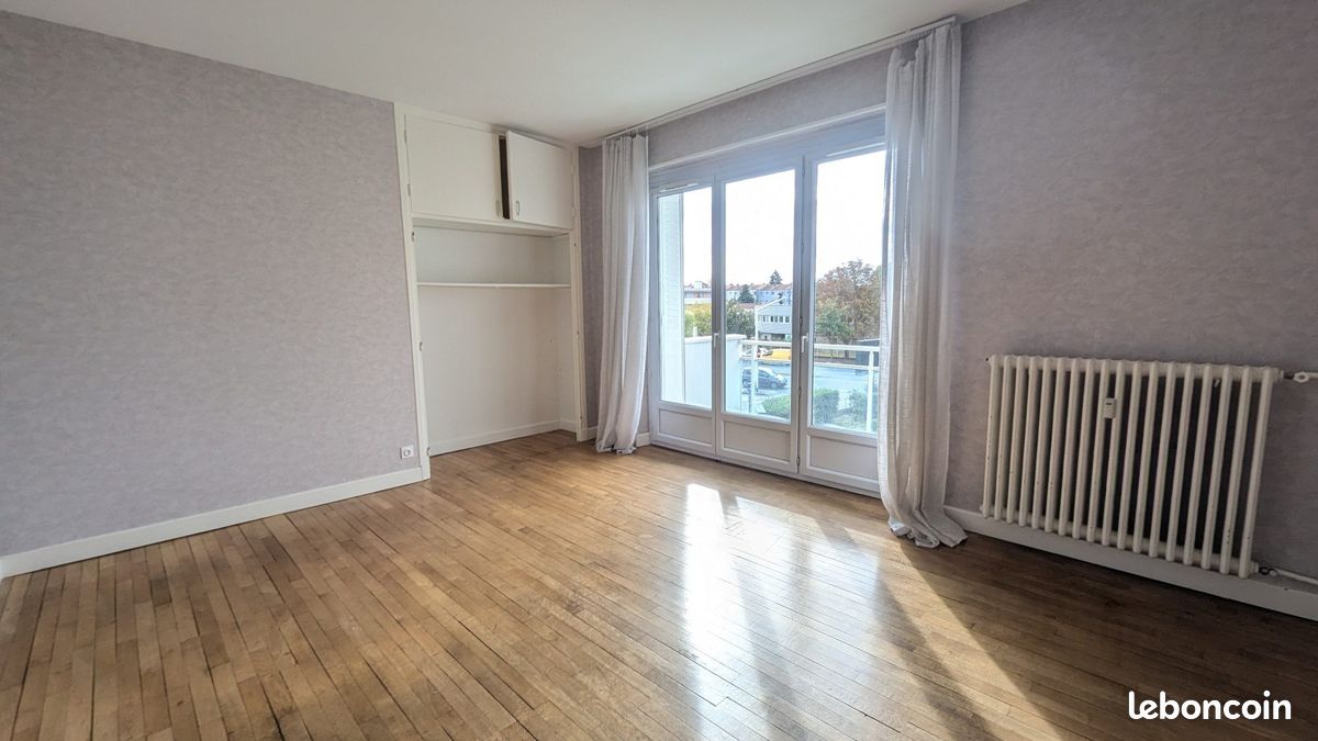 Appartement 4 pièces 84 m² · à Clermont-Ferrand · 84 m² · 940 €/mois