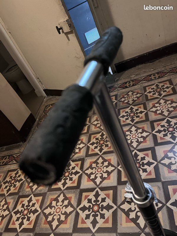 Trottinette 3 roues enfant 4-7 ans (image 8)