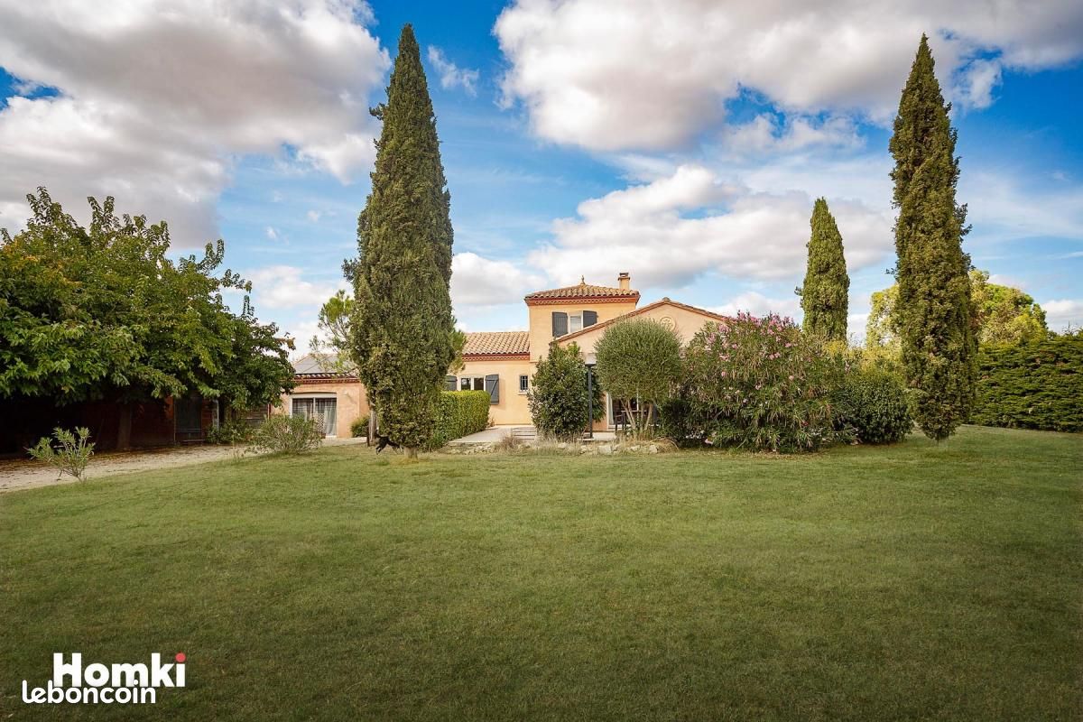 Maison 8 pièces 185 m² · à Lisle-sur-Tarn · 185 m² · 390 000 €