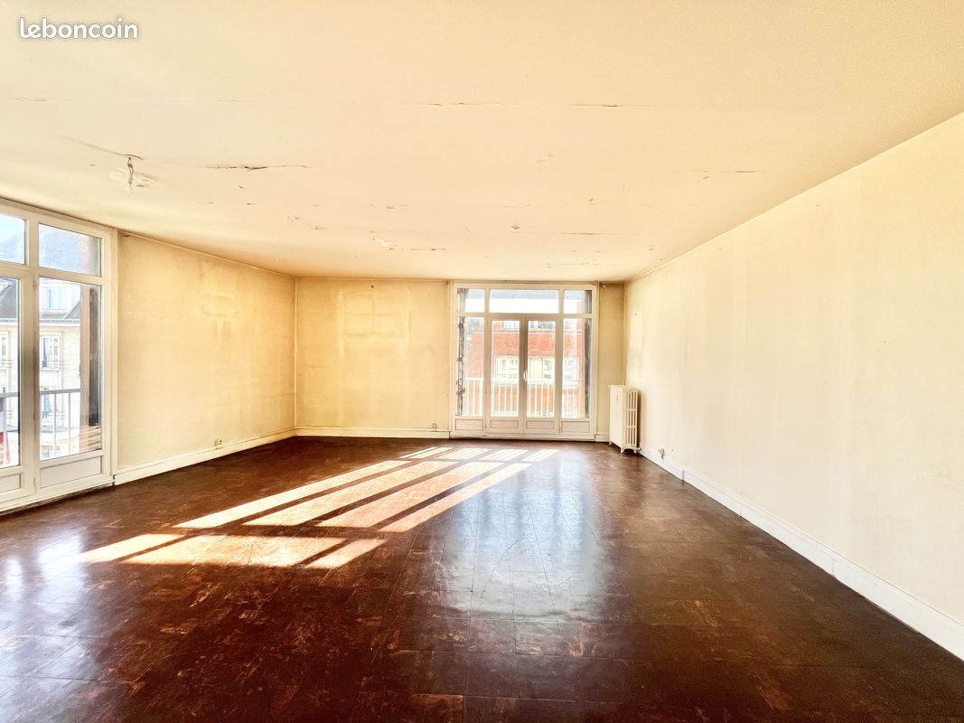 Appartement 4 pièces 124 m² · à Beauvais · 124 m² · 158 000 €