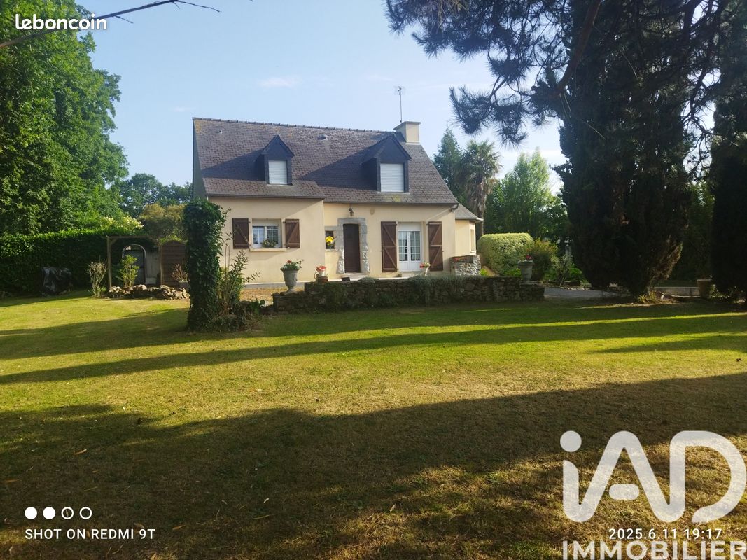 Maison 8 pièces 155 m² · à Miniac-Morvan · 155 m² · 419 800 €
