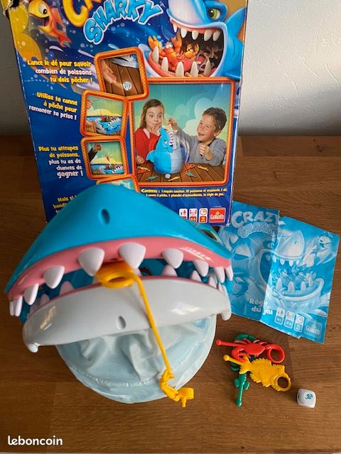 Goliath Crazy Sharky - Juego De Mesa Infantil De Pesca Con Tiburón Saltarín, Para 2 Jugadores Desde 4 Años