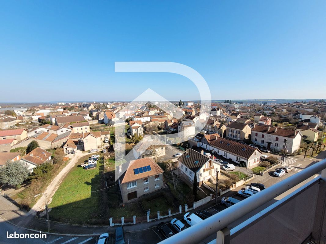 Appartement 5 pièces 90 m² · à Chaumont · 90 m² · 89 000 €
