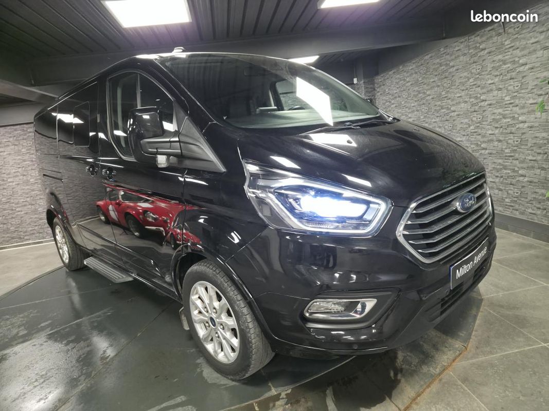 FORD TOURNEO CUSTOM 2.0 EcoBlue - 130 - BVA COMBI 320 L2H1 Titanium (image 8)