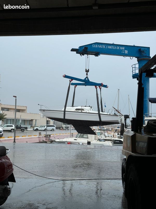 Vends voilier challenger scout + remorque : - Nautisme