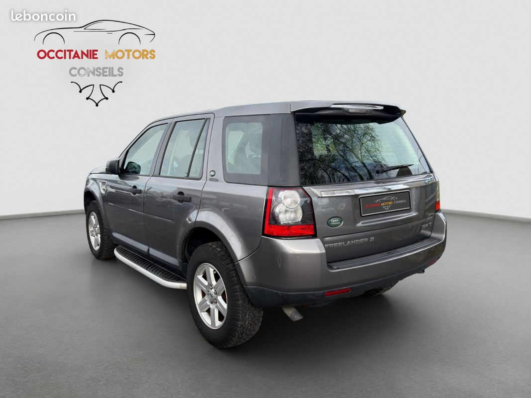 Land Rover FREELANDER 2 TD4 2.2 150ch 4X4 S (image 4)