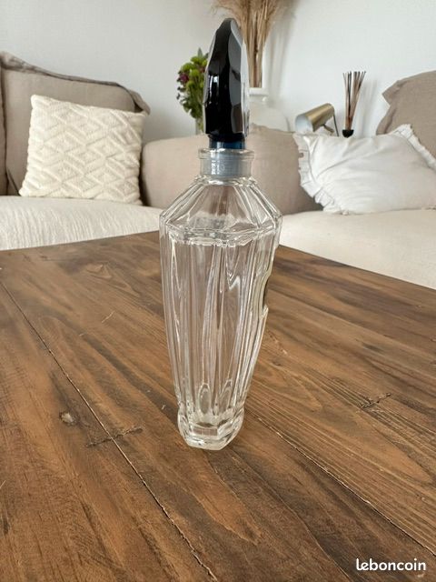 Shalimar Guerlain Flacon vide 200 ml avec sa boite (image 7)