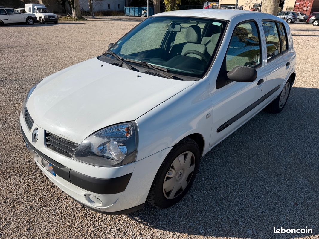 Renault clio 2 dci campus pack clim 3500euros (image 1)