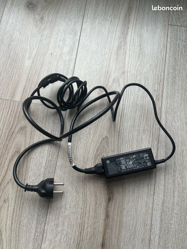 Adaptateur secteur 45 W 19,5 V 2,31 A 4,5 mm * 3,0 mm Interface pour ordinateur portable HP