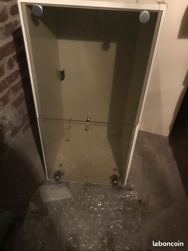 Meuble TV ou Vitrine (image 1)