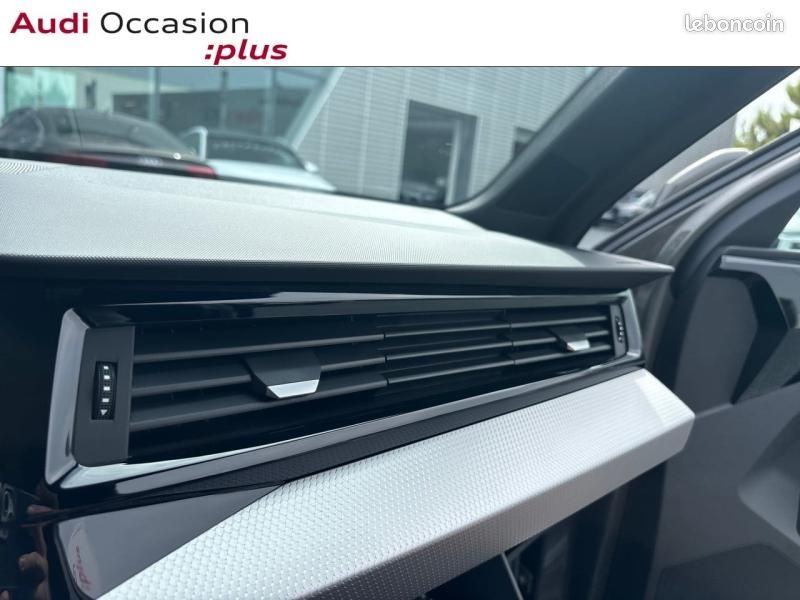 Audi A1 Sportback 30 TFSI 116ch S line S tronic 7 (image 15)