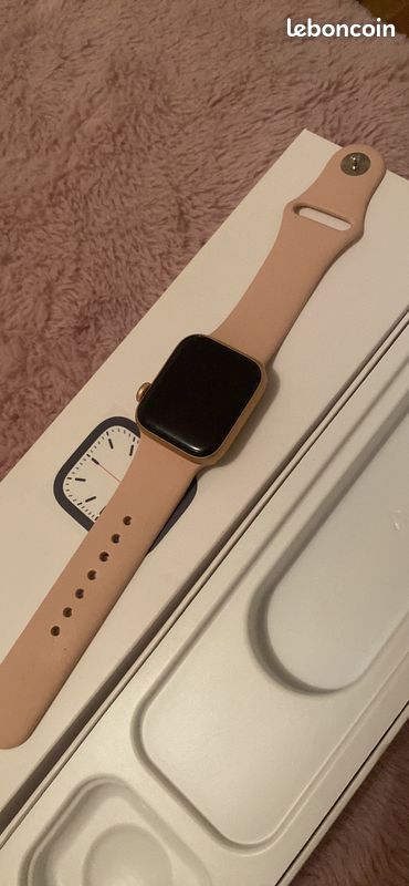 Montre Apple Watch SE rose gold 40mm (image 1)