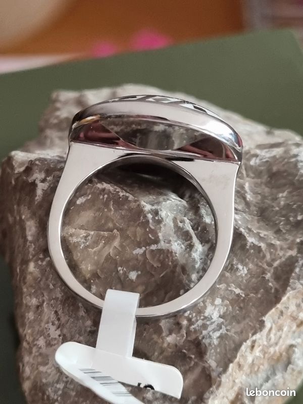 Jolie bague acier et nacre cadeau reçu jamais utilisé taille 60 (image 7)