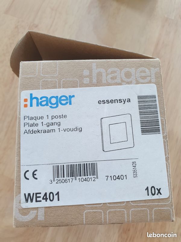 Plaque Simple Hager WE401 Essensya - Neuf (éventuels Petits Défauts D'usine)