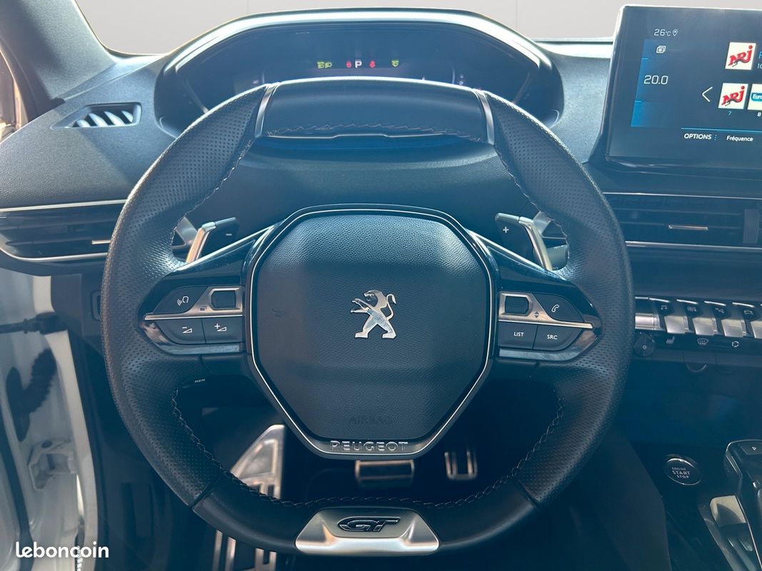 PEUGEOT 3008 BLUEHDI 130ch GT Pack - Toit Ouvrant - Sellerie Cuir - Focal (image 4)