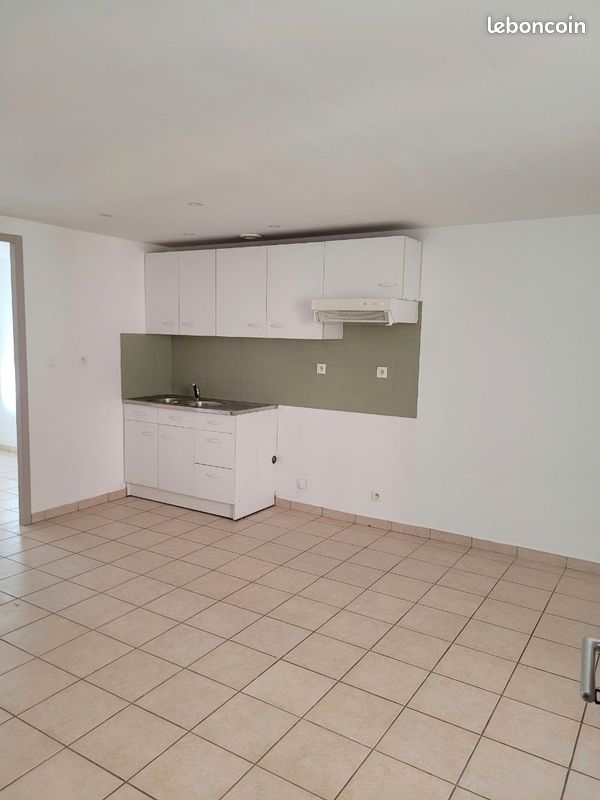 Appartement 3 pièces 45 m² · à Bédarieux · 45 m² · 460 €/mois