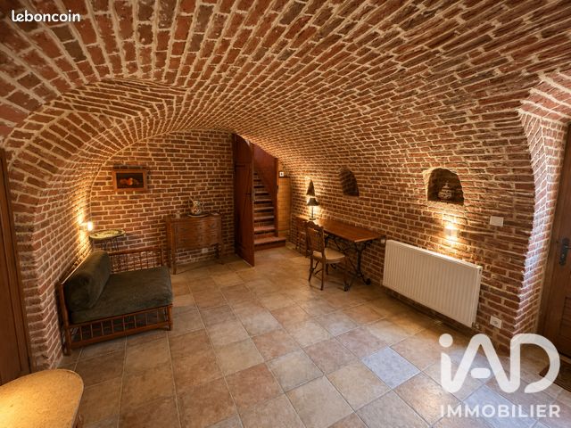 Maison 8 pièces 175 m² (image 2)