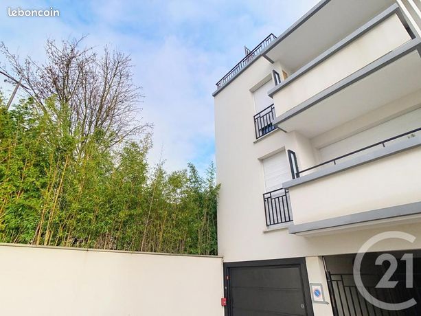 Studio 1 pièce 26 m²
