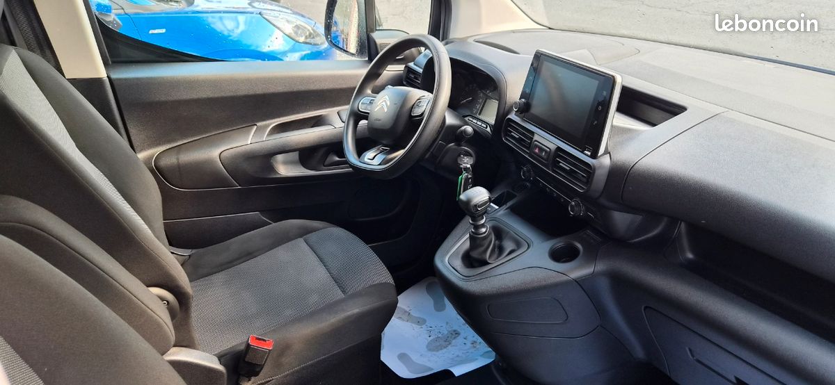 Citroen Berlingo Van M 650kg BlueHDi 100 Club / GPS + CAMERA (image 3)