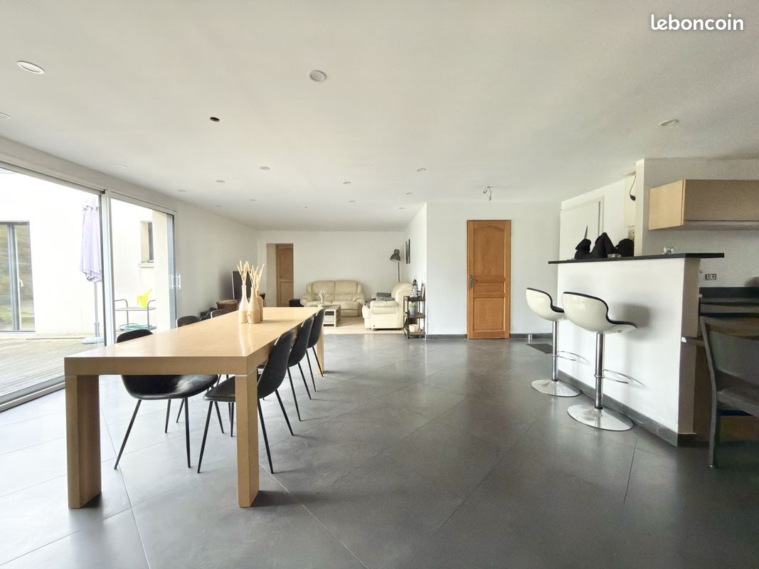 Maison 5 pièces 132 m² · à Annoeullin · 132 m² · 350 000 €